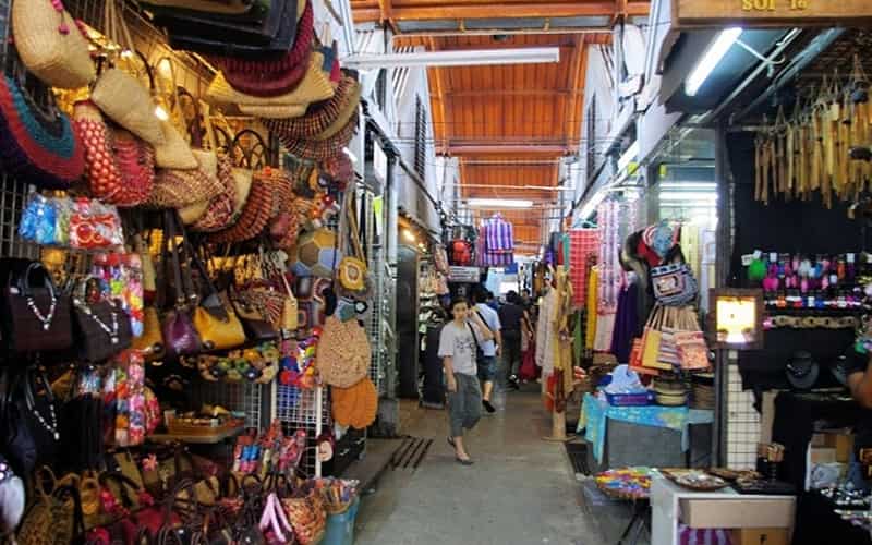 Manu Market
