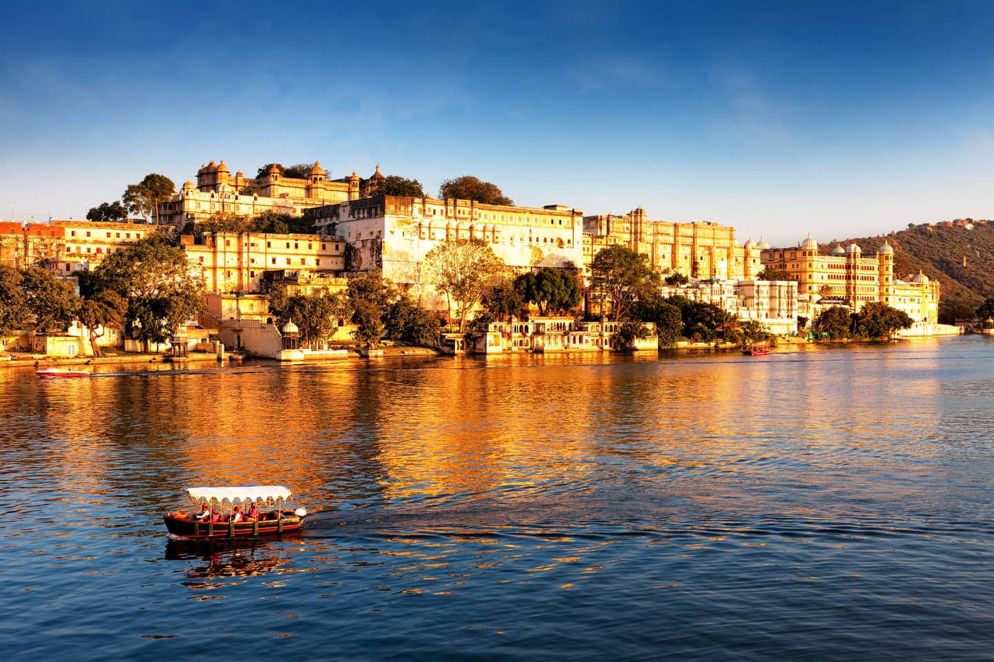 30 Places For a Romantic Udaipur Holiday, Udaipur Sightseeing