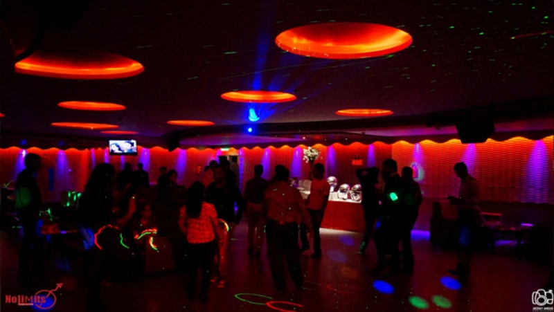 No Limit Lounge, Bridge Road