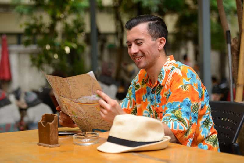 Traveler Reading Map