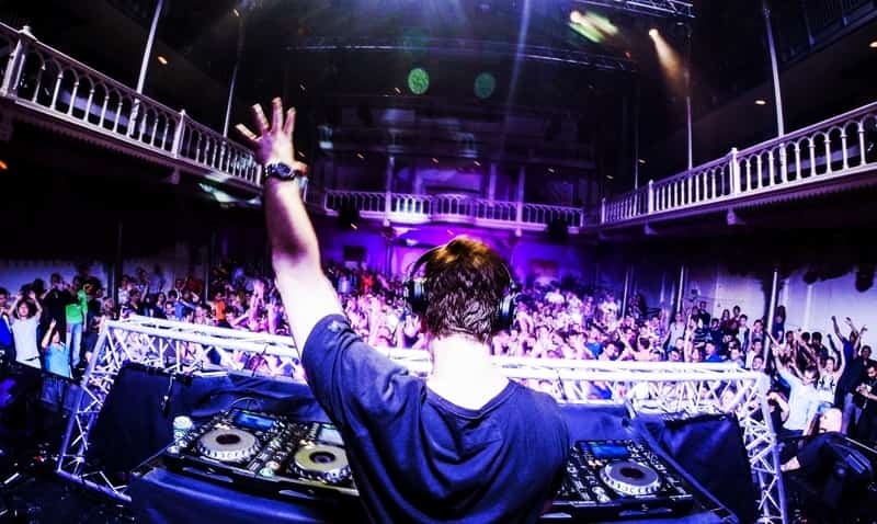 Escape Discotheque