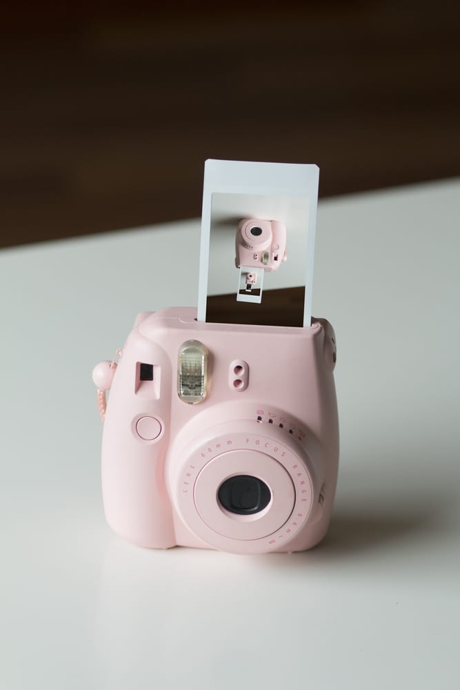 Instant Camera