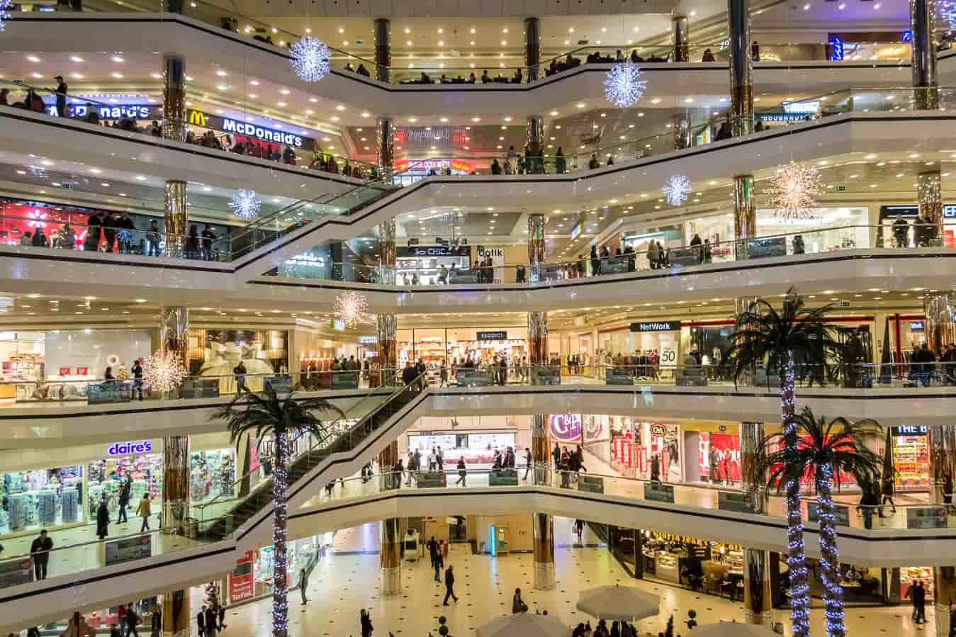 13 Malls in Delhi, Best Mall in Delhi, Shopping Malls in Delhi