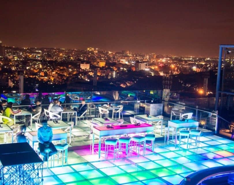 Skyye Lounge