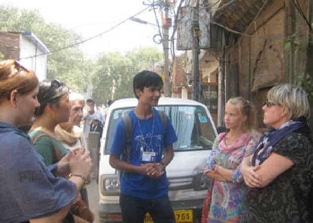 A guide with his tour