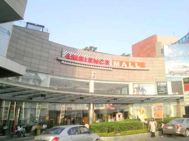 Ambience Mall has a terrace area that is a good hangout spot 