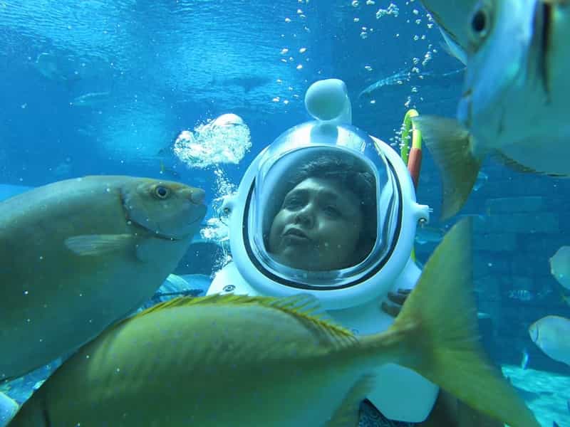 Charukesi enjoying a Shark Safari at Atlantis the Palm, Dubai