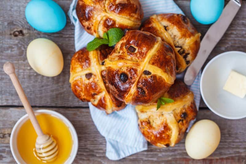 Freshly baked hot cross buns