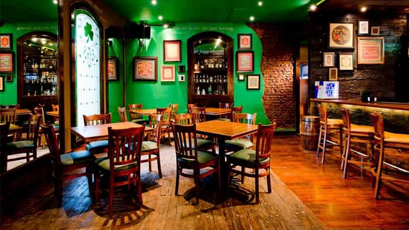 Irish House, Malad