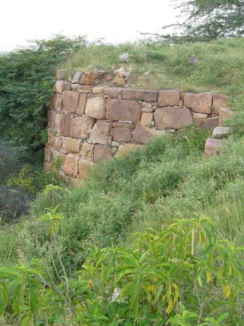 Lal Kot