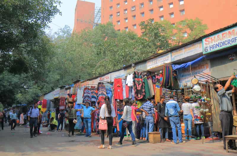 The crowds at Tibetan Street Market, Janpath