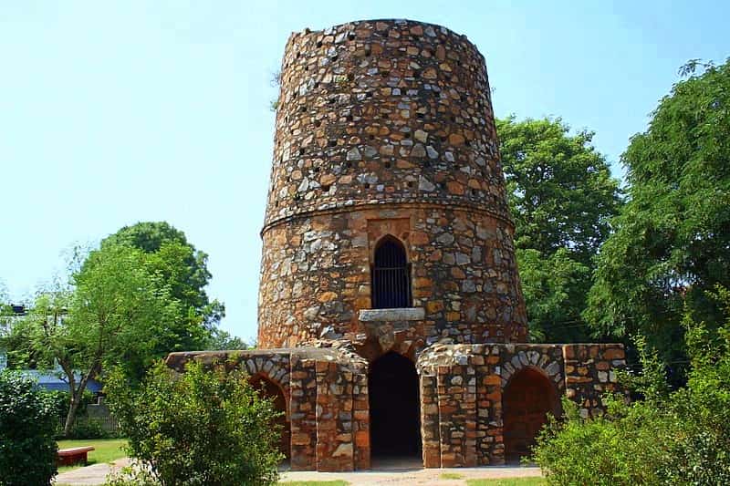 haunted road delhi Tower of Thieves is where thieves come to life