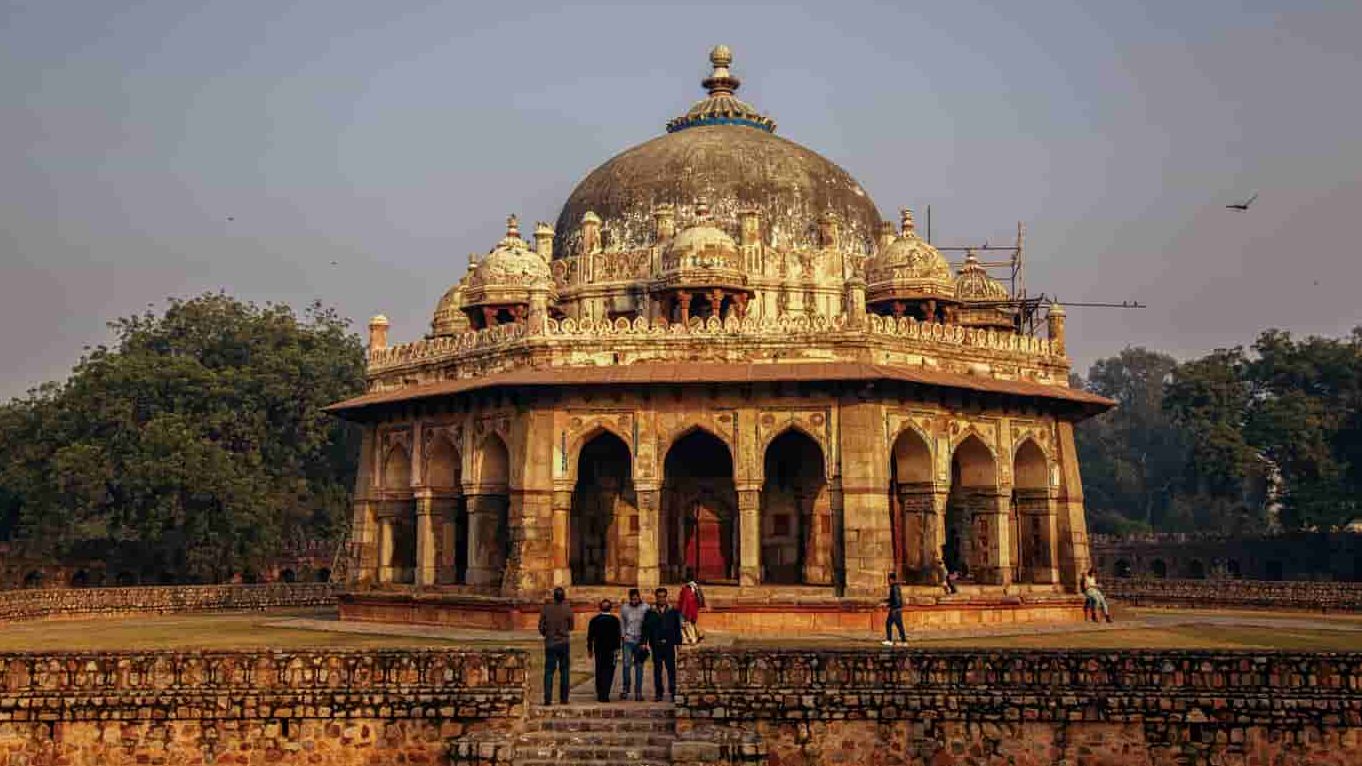 17 Historical Monuments in Delhi | Monuments in Delhi | Treebo Blogs