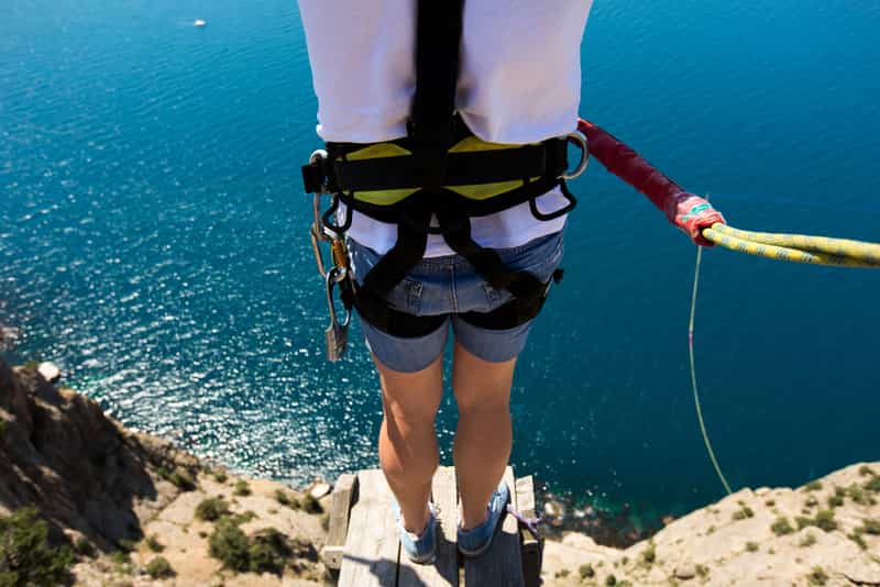 Enjoy Cliff Jumping in Rishikesh
