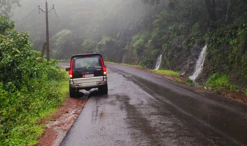 Anmod Ghat Drive During Monsoons