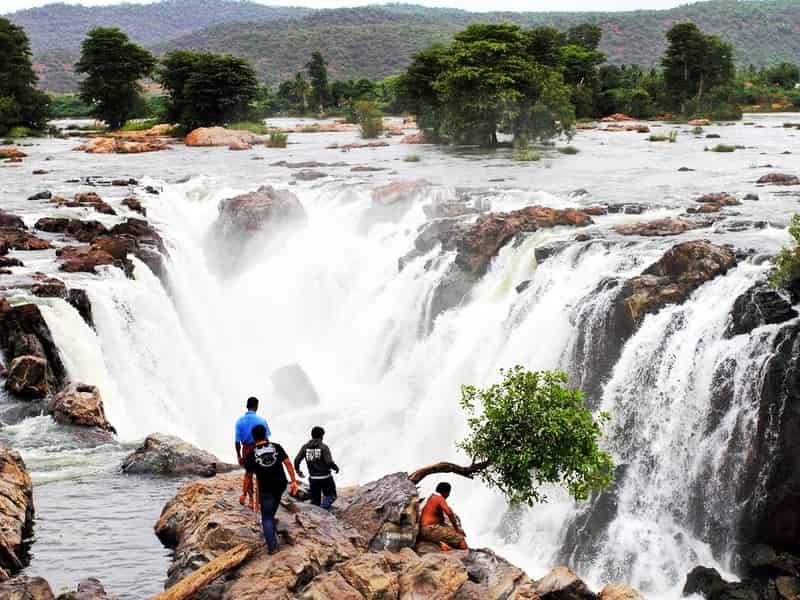 20 Popular Tourist Places Near Bangalore Within 200 Km - Treebo