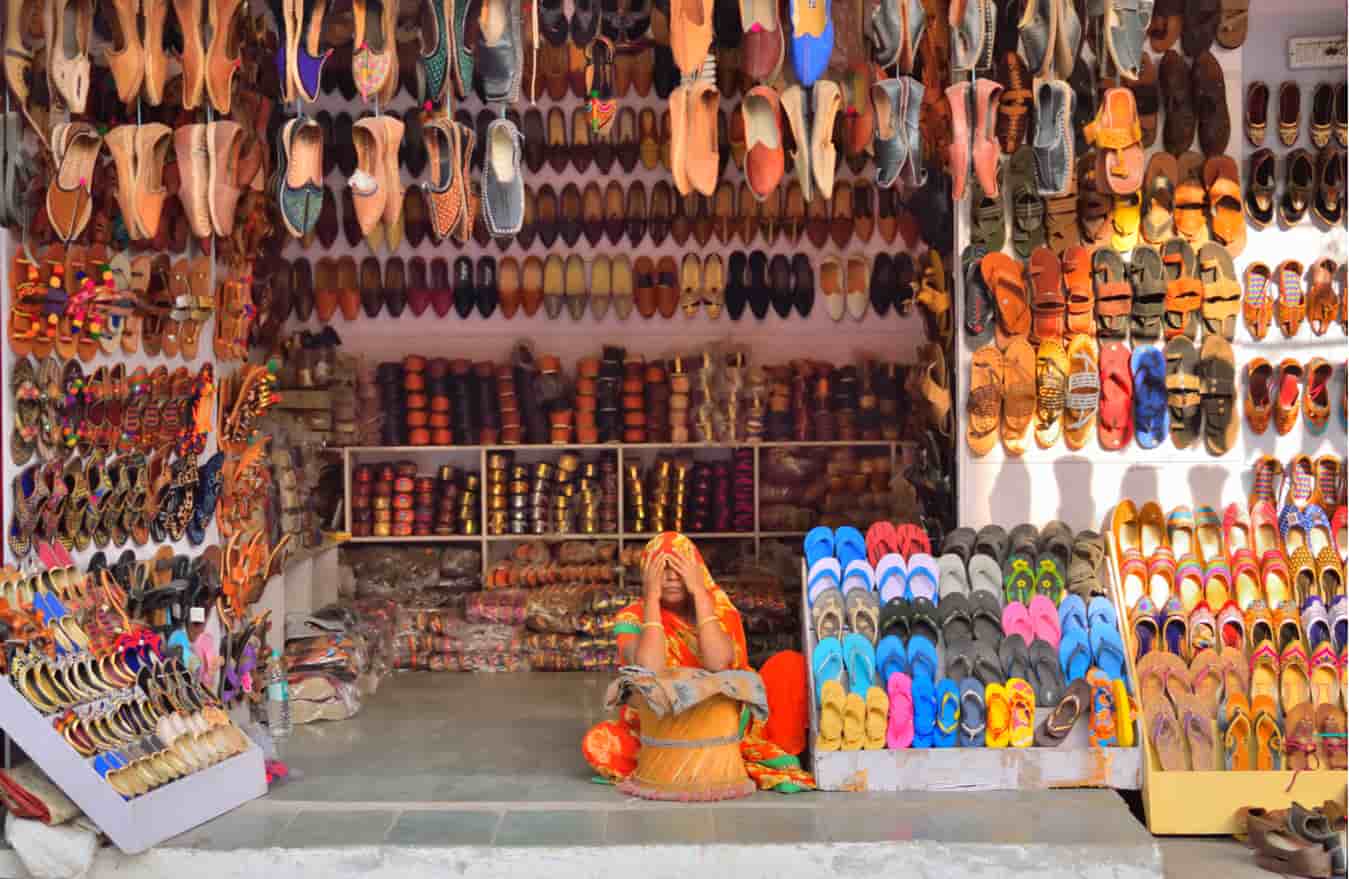 11 Mumbai Footwear Wholesale Market 