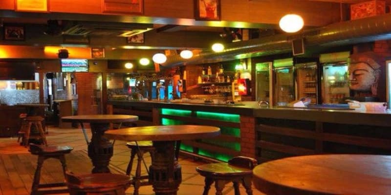 TC Bar & Restaurant, Adchini 