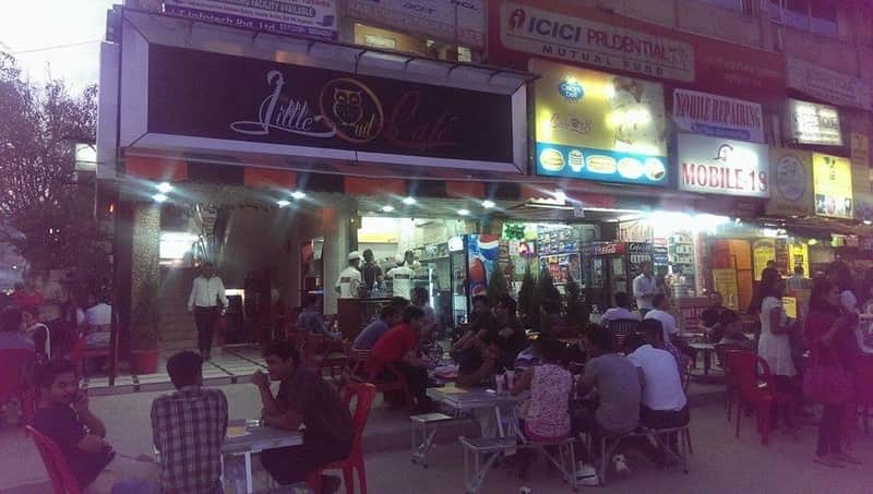 The late night restaurants at Pandara Road