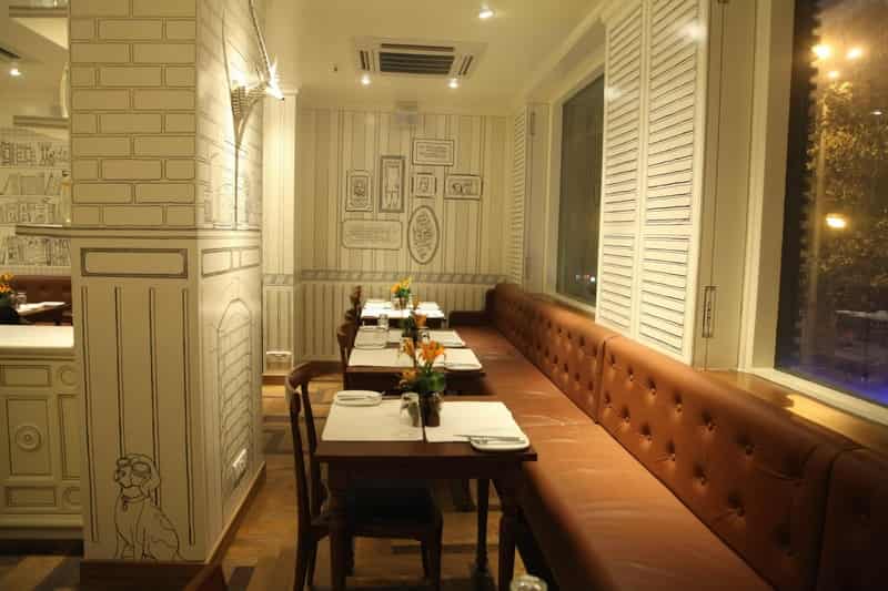  This national chain offers a great selection of meaty breakfasts