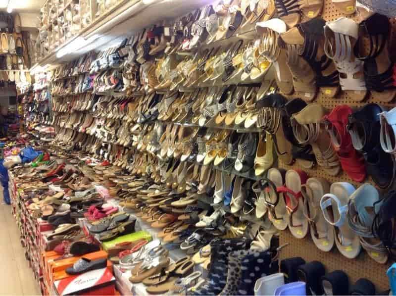11 Mumbai Footwear Wholesale Market 