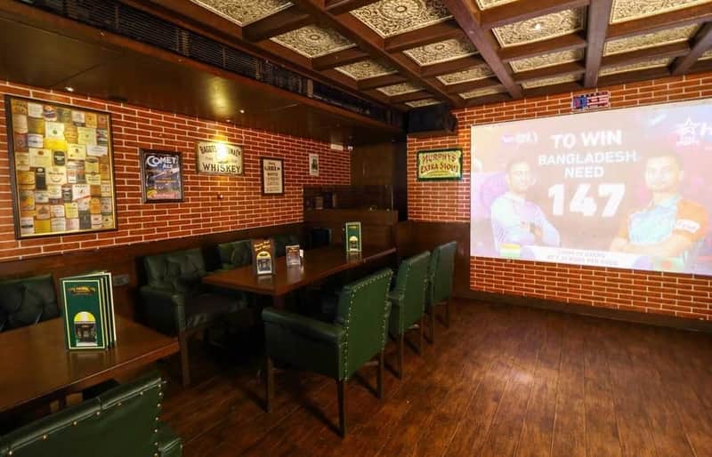 Barcode Lounge & Grill