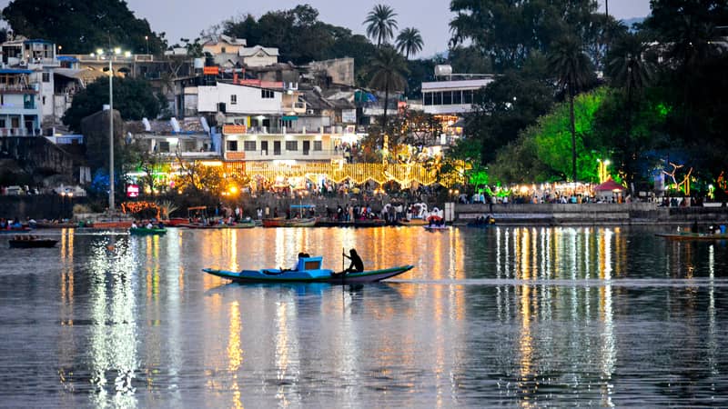 Boating on the Nakki Lake