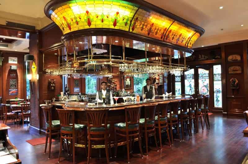 Henry’s The Pub