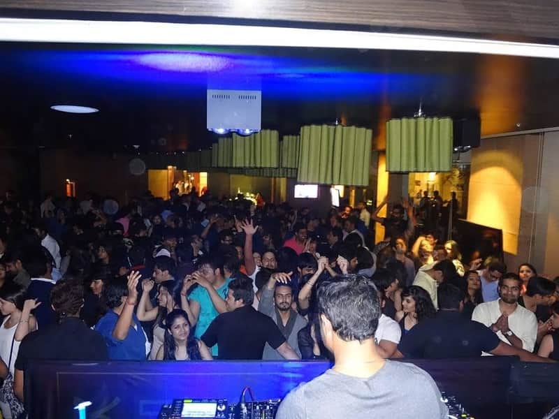 Lounge 18
