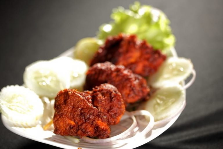 25 Famous Street Food in Jaipur (2022) | Street Food in Jaipur - Treebo