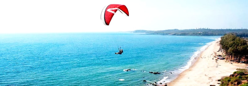 Paragliding in Arambol