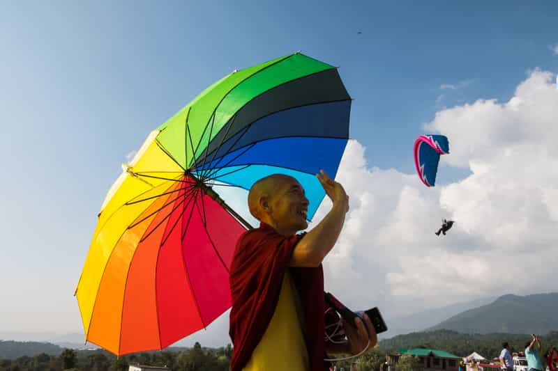 Paragliding in Bir