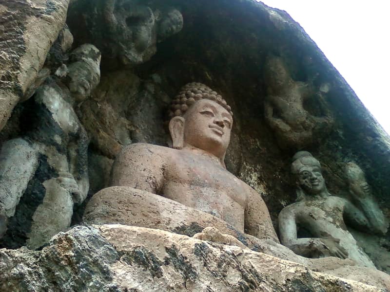 Statue at Bojjannakonda