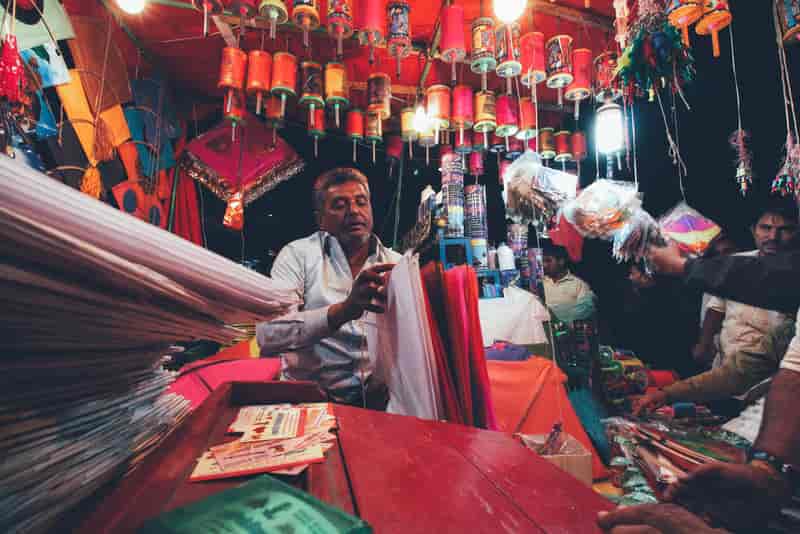 Kite vendor in Ahmedabad