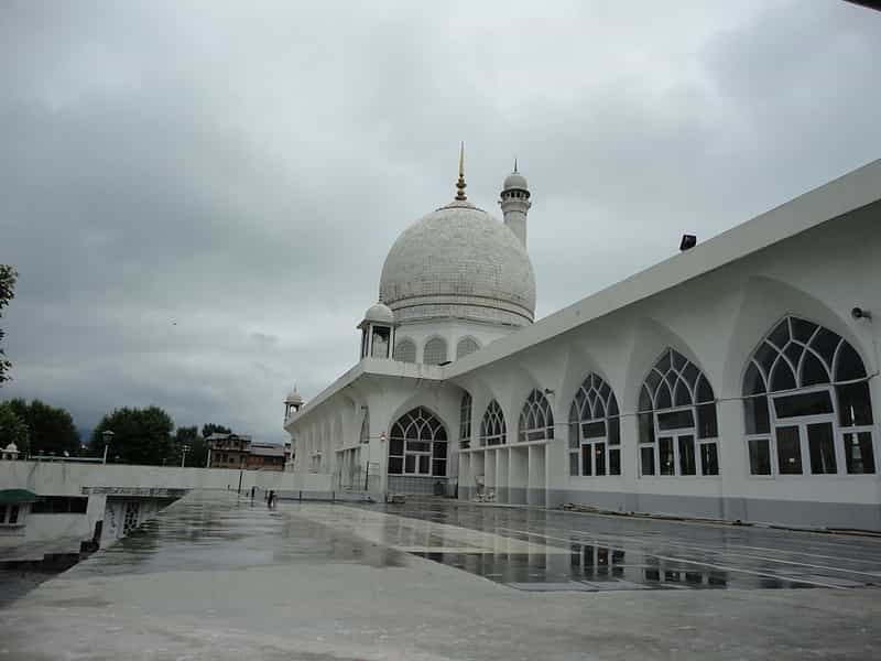 famous mosque in india