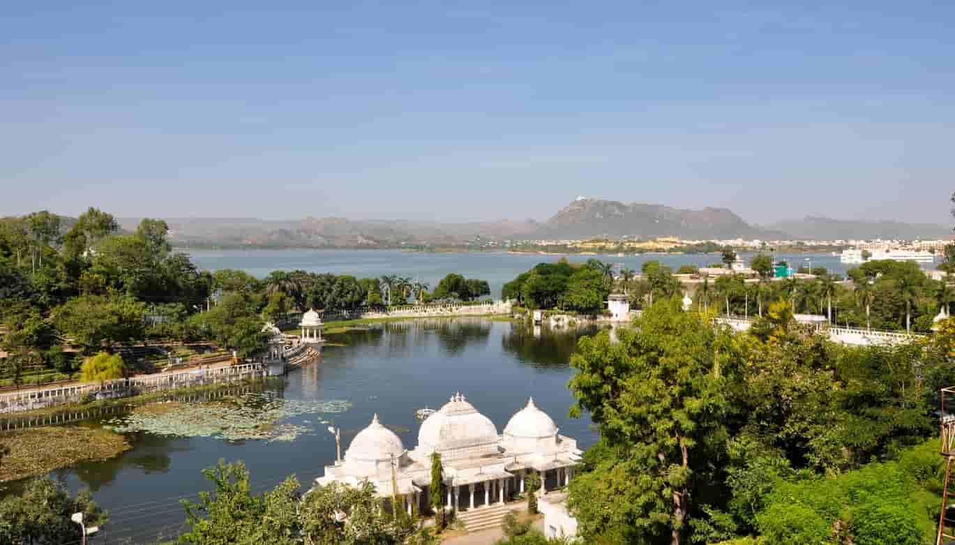places to visit near udaipur in 2 days