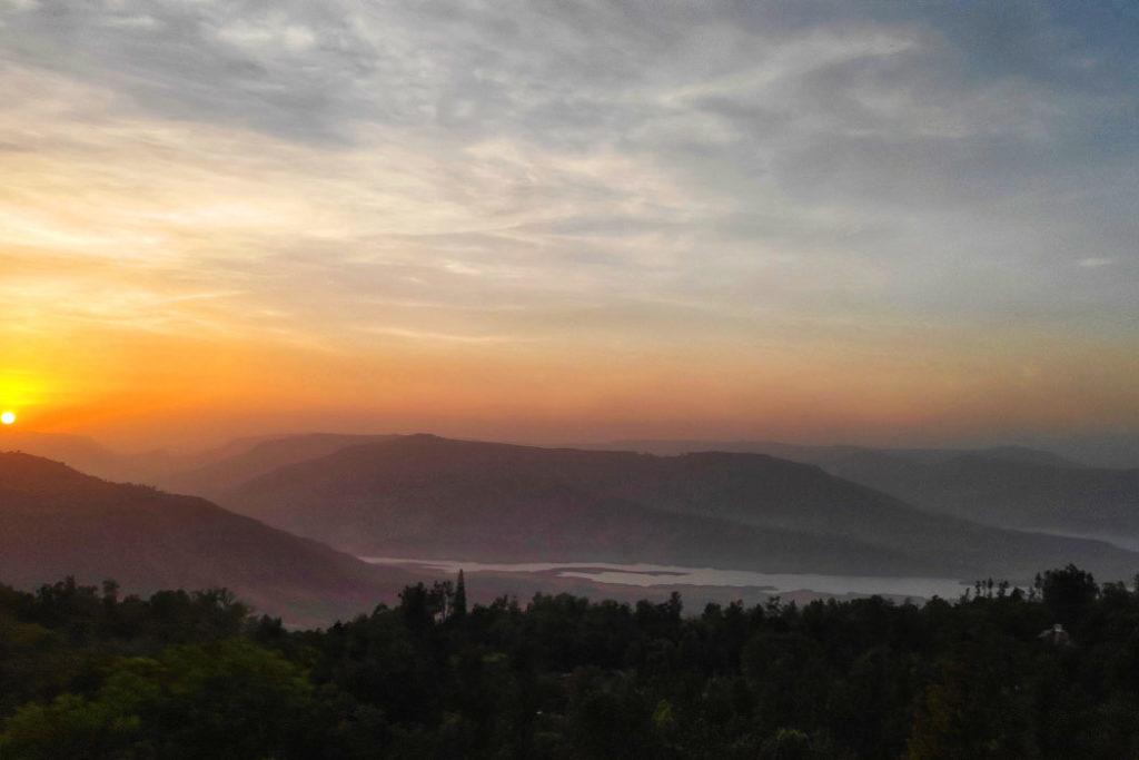 Bollywood romance at Khandala during weekend getaways near Mumbai for couples.