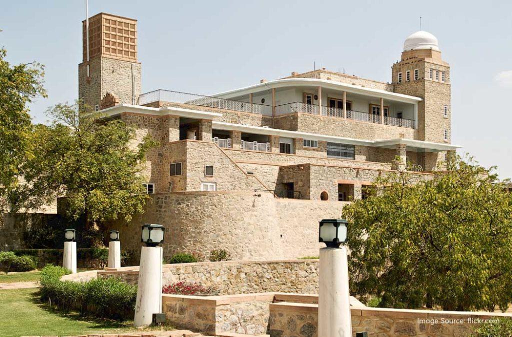 Sardar Samand Lake and Palace