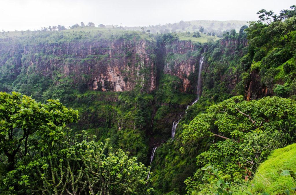 Toranmal is one of the best hill stations in Maharashtra for a relaxing weekend getaway