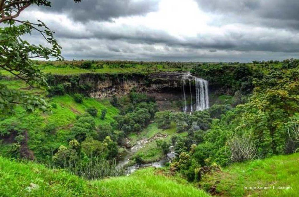 Tincha Waterfall