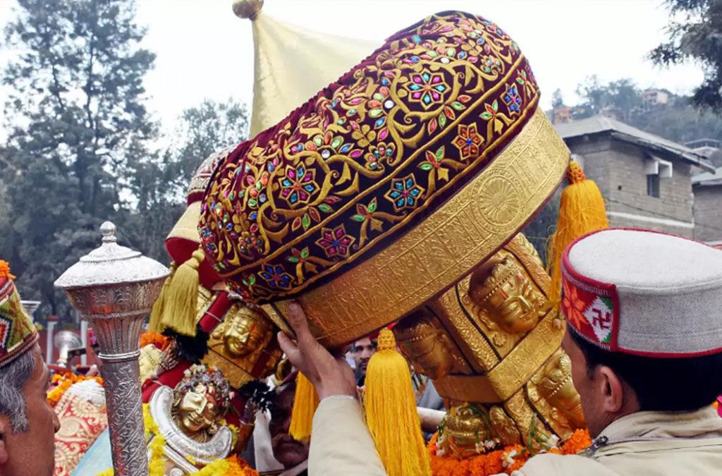Deities meeting and greeting at the Mando Shivratri Mela