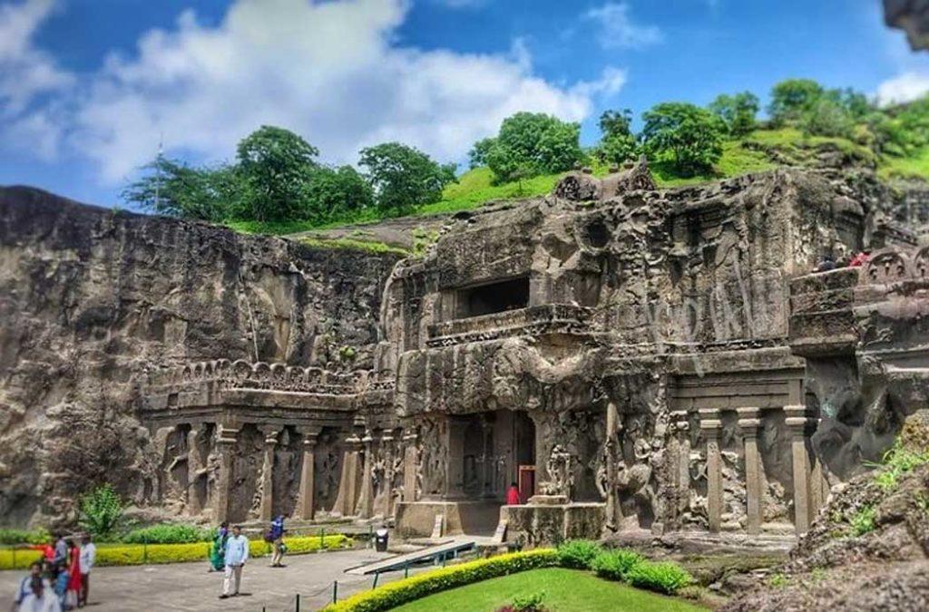 Caves in India, Ajanta and Ellora