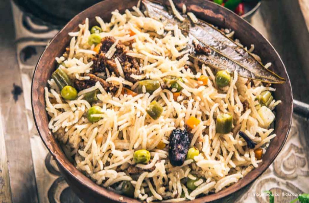 Check out the famous dish of Rajasthan and choose your favourite