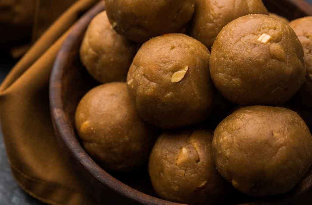Check out the famous dish of Rajasthan and choose your favourite
