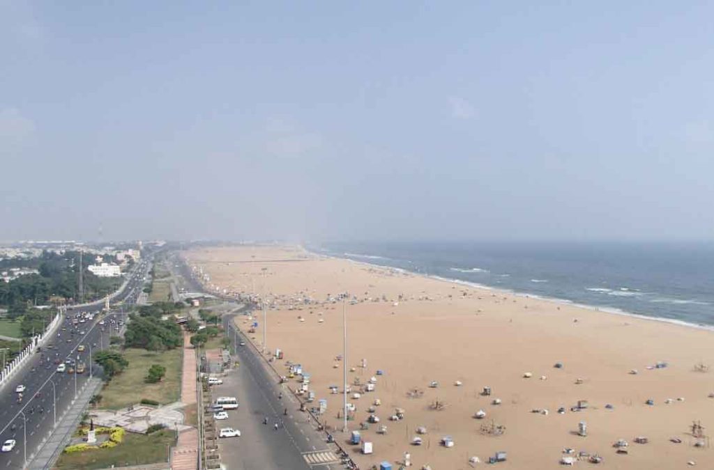 Mumbai Coastal Road will reduce the city traffic.