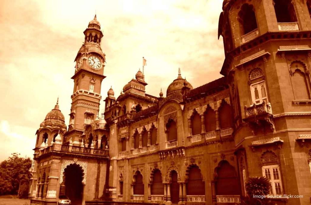New Palace is one of the places to visit near Mahalaxmi Temple, Kolhapur.