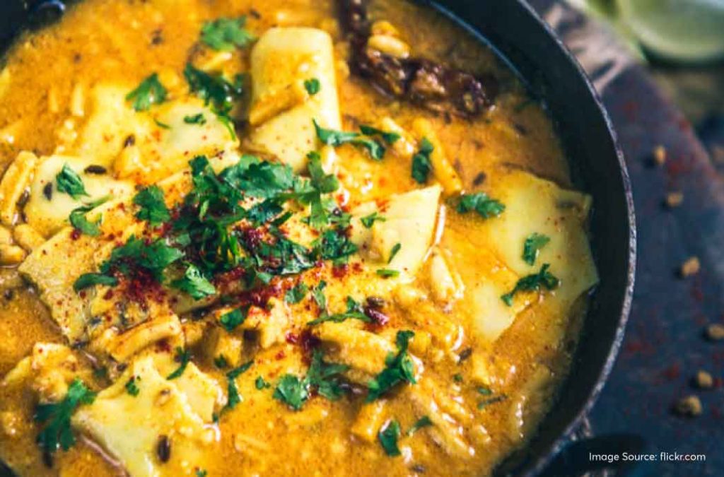 Check out the famous dish of Rajasthan and choose your favourite