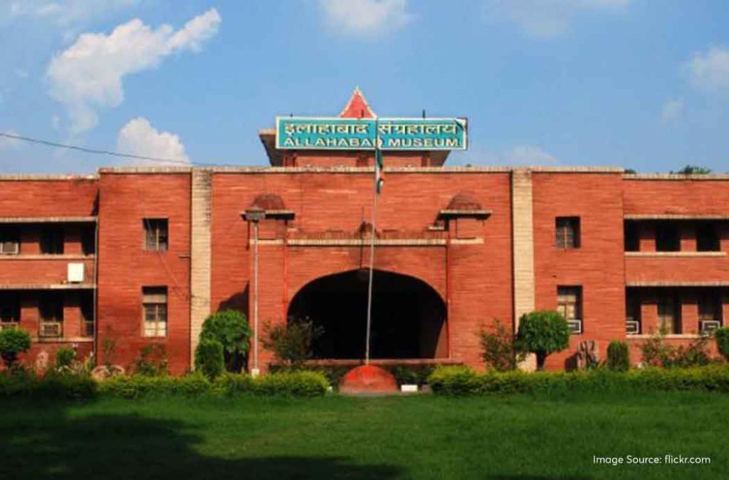 Explore Allahabad Museum.