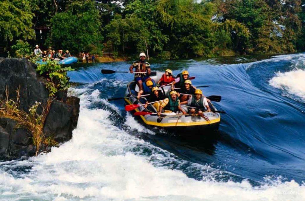 Explore best places to visit in Dandeli on your next adventure.