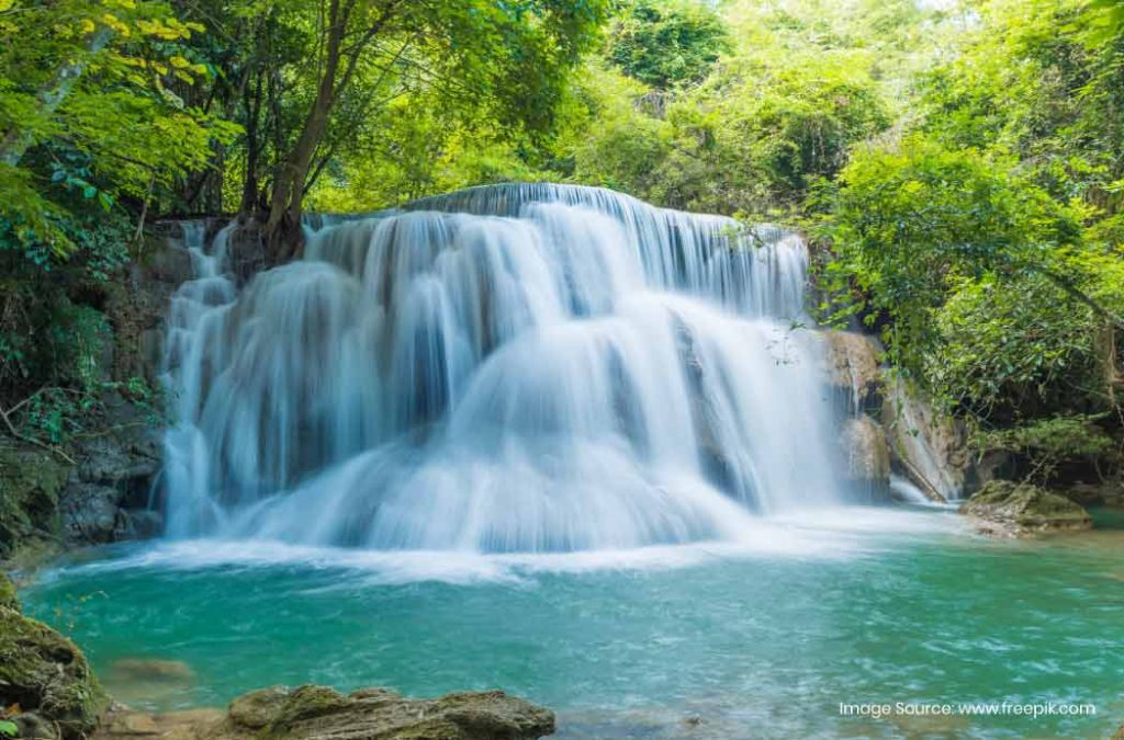 Putudi Waterfalls is one the relaxing places to visit in Daringbadi.